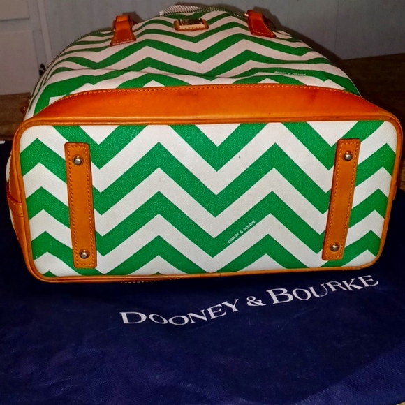 Dooney & Bourke Tote Bag w/Wallet - Picture 2 of 6